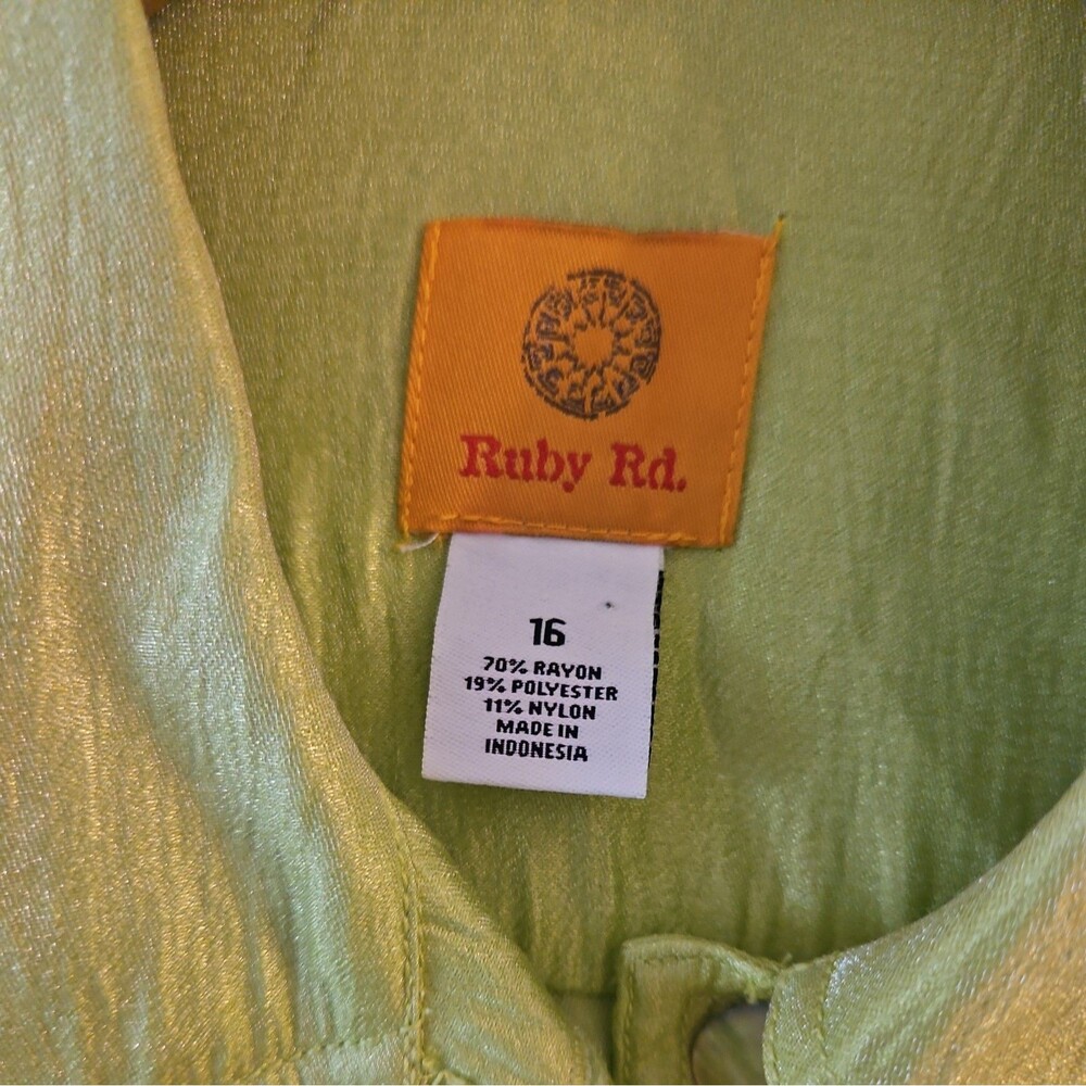 Ruby Rd. Women's 16 Green Jacket Button Front Pockets Contrast Stitching Short - Picture 2 of 5